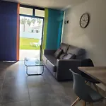 Apartment Con Piscina